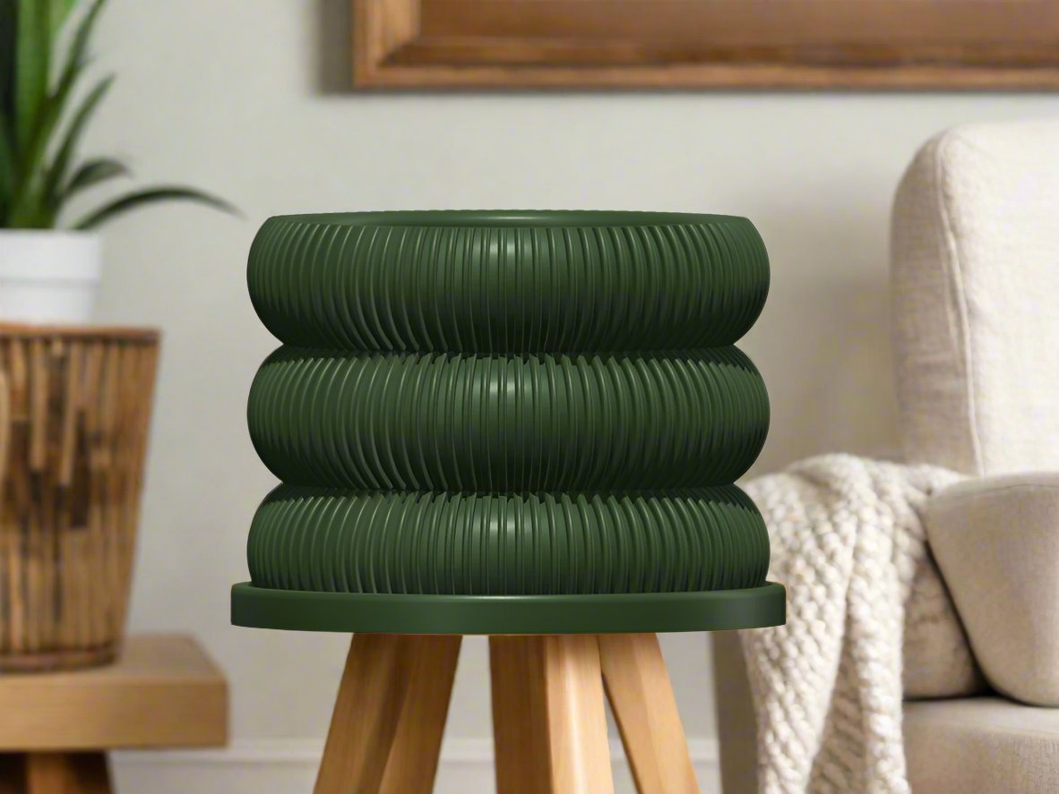 Ribbed Bubble Plant Pot With Drainage Saucer
