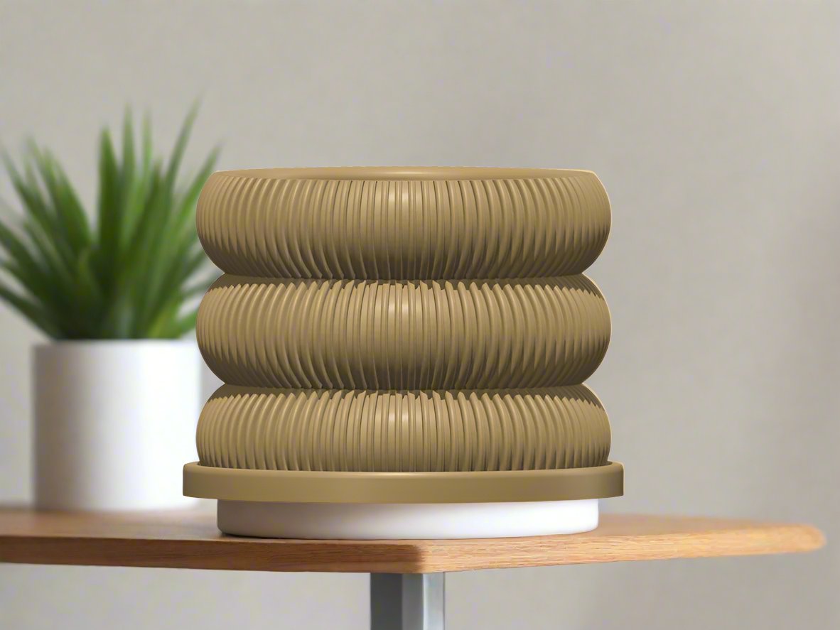 Ribbed Bubble Plant Pot With Drainage Saucer