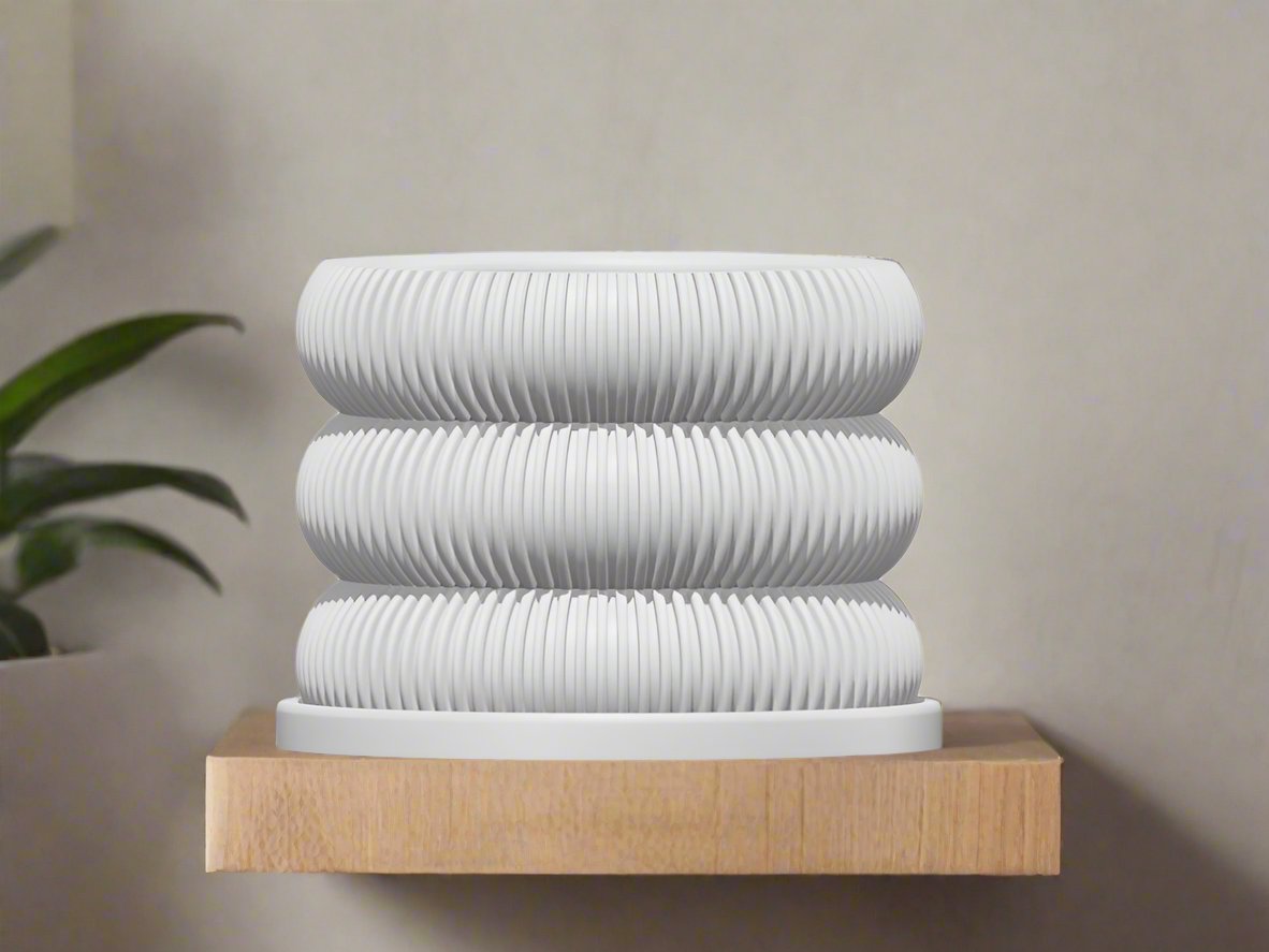 Ribbed Bubble Plant Pot With Drainage Saucer